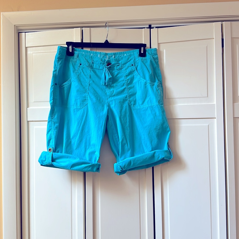 Fresh Produce Safari Pedal Pusher Capris Shorts  XL